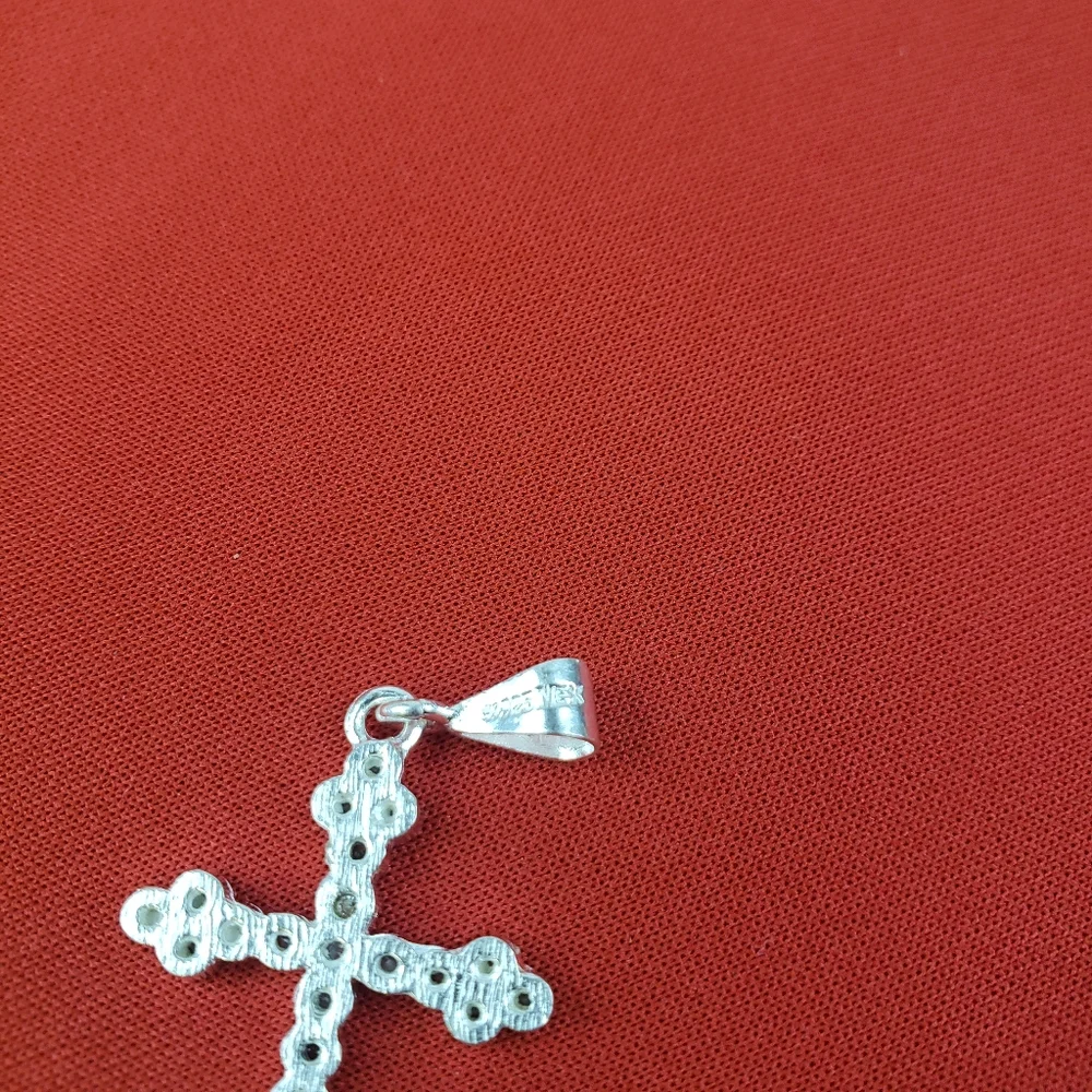 925 sterling silver cross with White zircon/cruz de plata‎ fina con sirconia